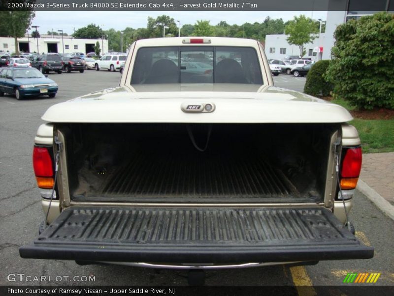 Harvest Gold Metallic / Tan 2000 Mazda B-Series Truck B4000 SE Extended Cab 4x4