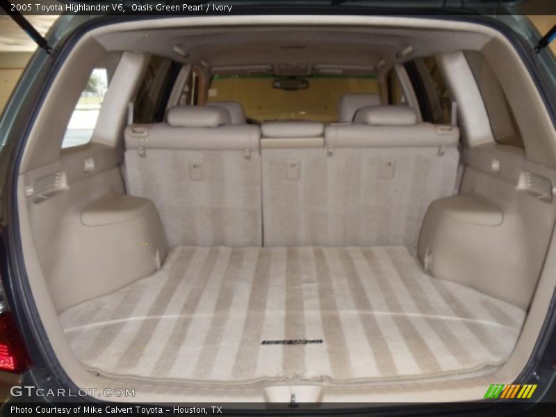 Oasis Green Pearl / Ivory 2005 Toyota Highlander V6