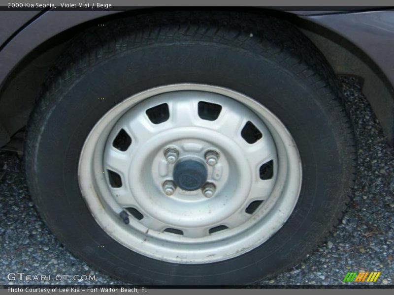 Violet Mist / Beige 2000 Kia Sephia