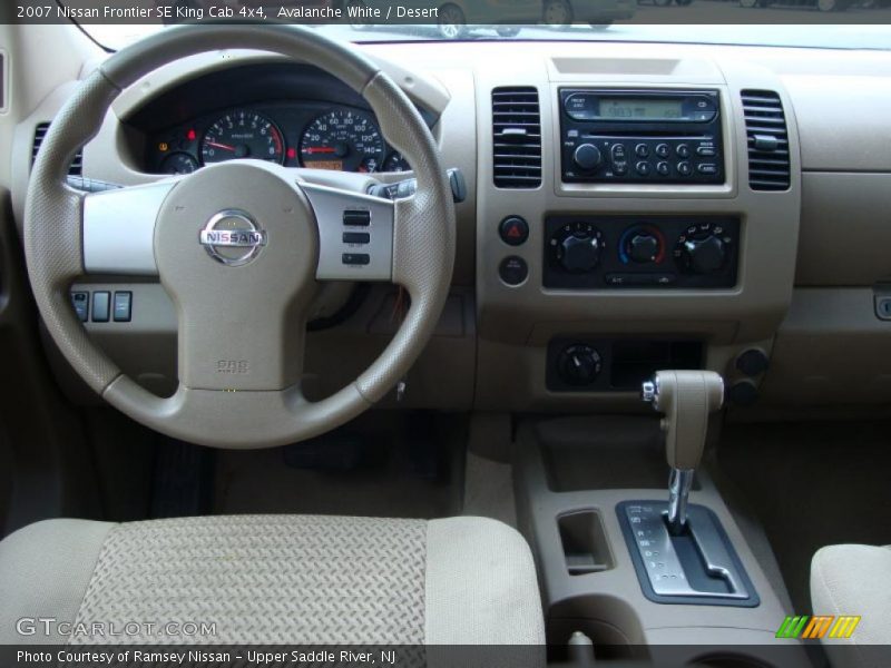 Avalanche White / Desert 2007 Nissan Frontier SE King Cab 4x4