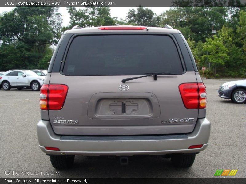 Thunder Gray Metallic / Oak 2002 Toyota Sequoia SR5 4WD