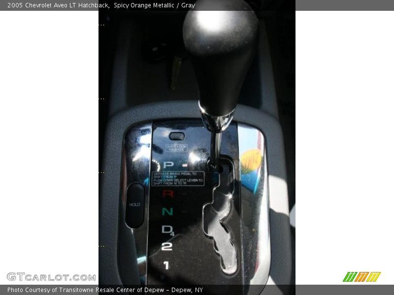 Spicy Orange Metallic / Gray 2005 Chevrolet Aveo LT Hatchback