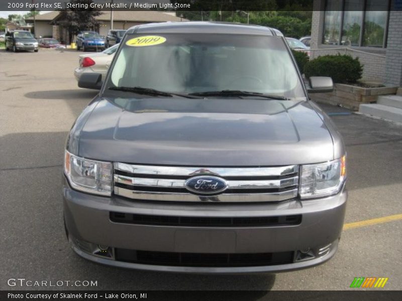 Sterling Grey Metallic / Medium Light Stone 2009 Ford Flex SE