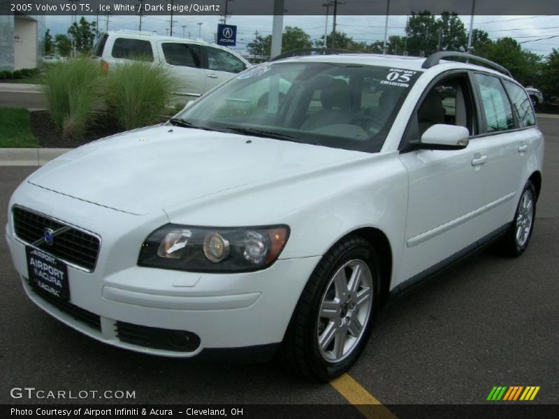 Ice White / Dark Beige/Quartz 2005 Volvo V50 T5