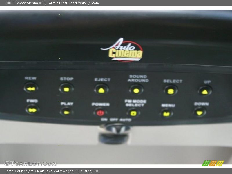Arctic Frost Pearl White / Stone 2007 Toyota Sienna XLE