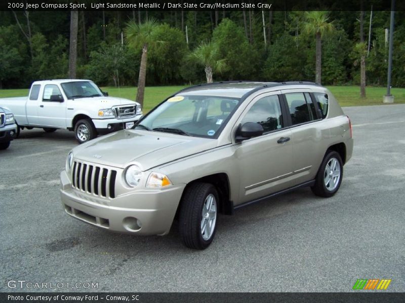 Light Sandstone Metallic / Dark Slate Gray/Medium Slate Gray 2009 Jeep Compass Sport