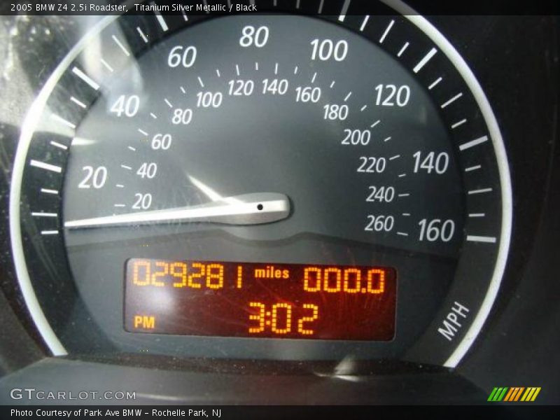 Titanium Silver Metallic / Black 2005 BMW Z4 2.5i Roadster