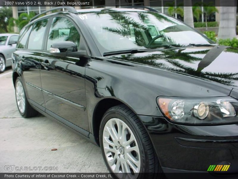 Black / Dark Beige/Quartz 2007 Volvo V50 2.4i