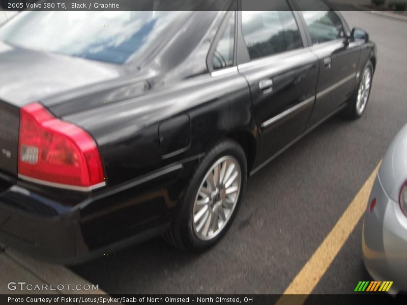 Black / Graphite 2005 Volvo S80 T6