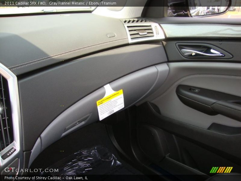 Gray Flannel Metallic / Ebony/Titanium 2011 Cadillac SRX FWD