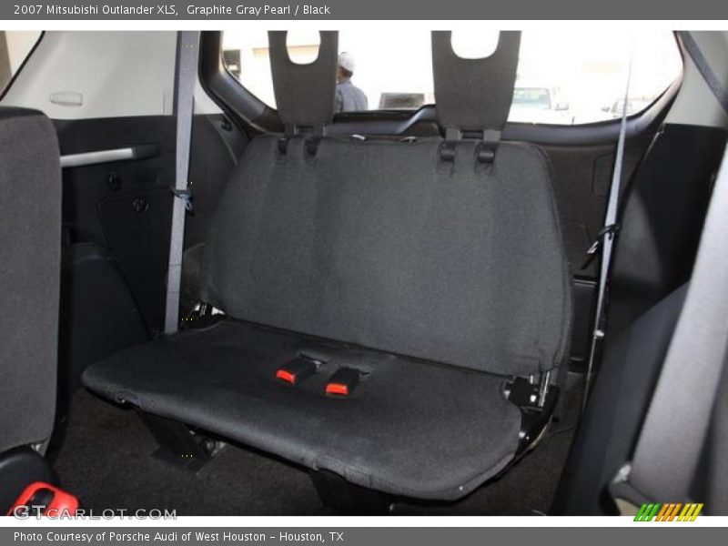 Graphite Gray Pearl / Black 2007 Mitsubishi Outlander XLS