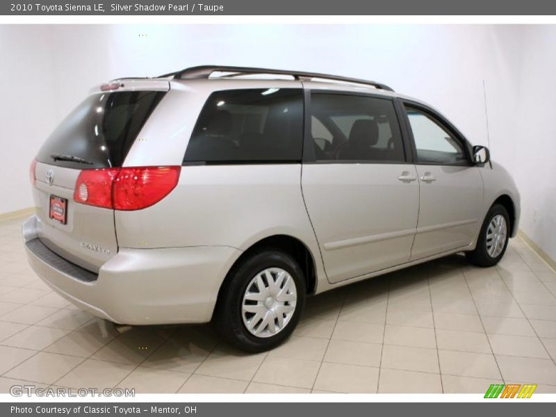 Silver Shadow Pearl / Taupe 2010 Toyota Sienna LE
