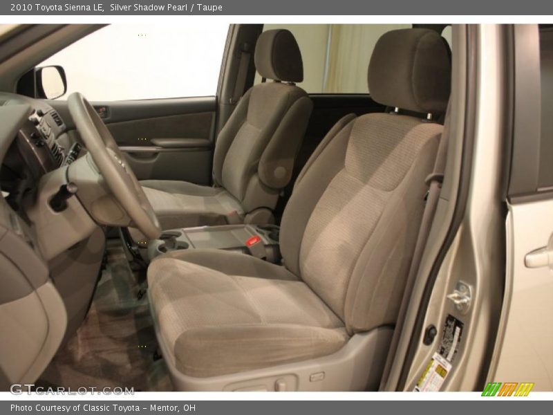 Silver Shadow Pearl / Taupe 2010 Toyota Sienna LE
