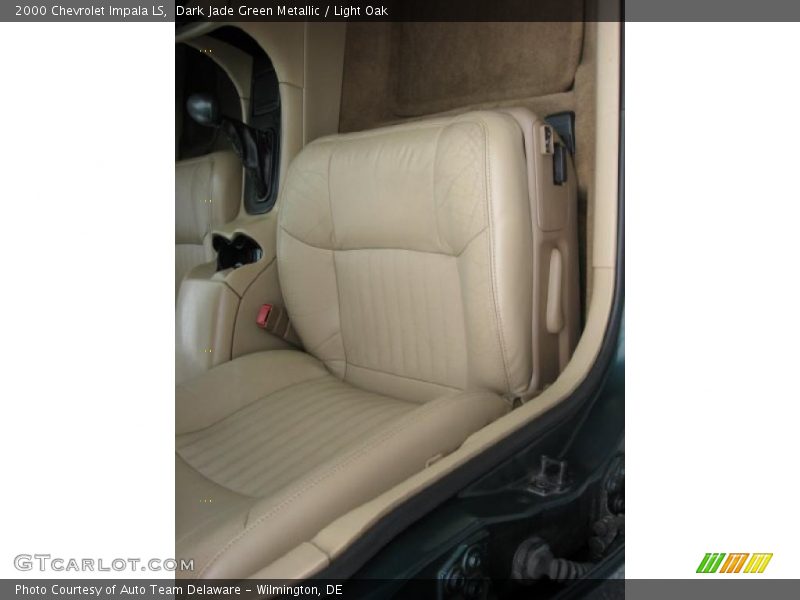 Dark Jade Green Metallic / Light Oak 2000 Chevrolet Impala LS
