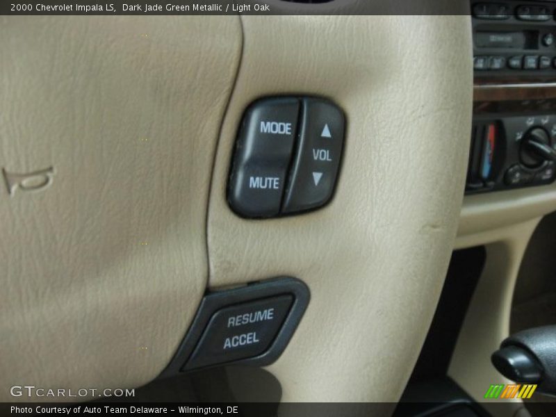 Dark Jade Green Metallic / Light Oak 2000 Chevrolet Impala LS