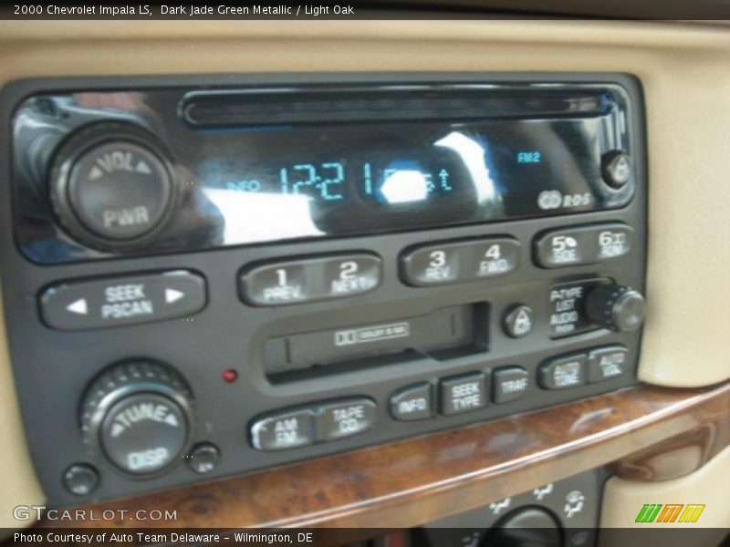 Dark Jade Green Metallic / Light Oak 2000 Chevrolet Impala LS
