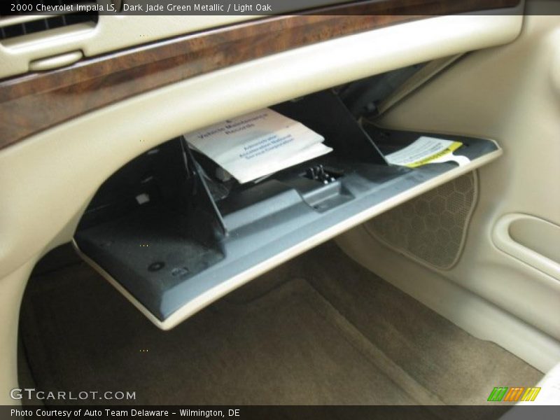 Dark Jade Green Metallic / Light Oak 2000 Chevrolet Impala LS