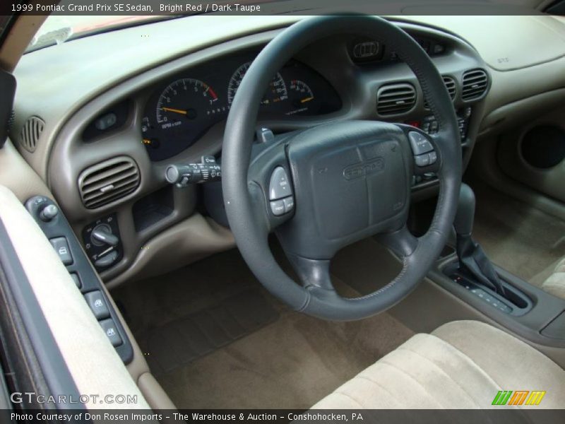 Bright Red / Dark Taupe 1999 Pontiac Grand Prix SE Sedan