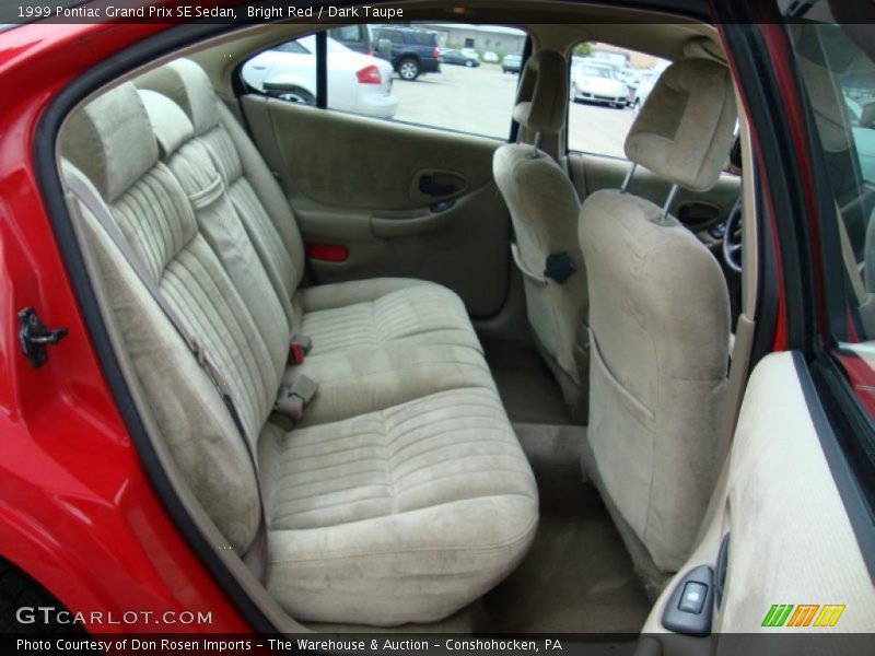 Bright Red / Dark Taupe 1999 Pontiac Grand Prix SE Sedan