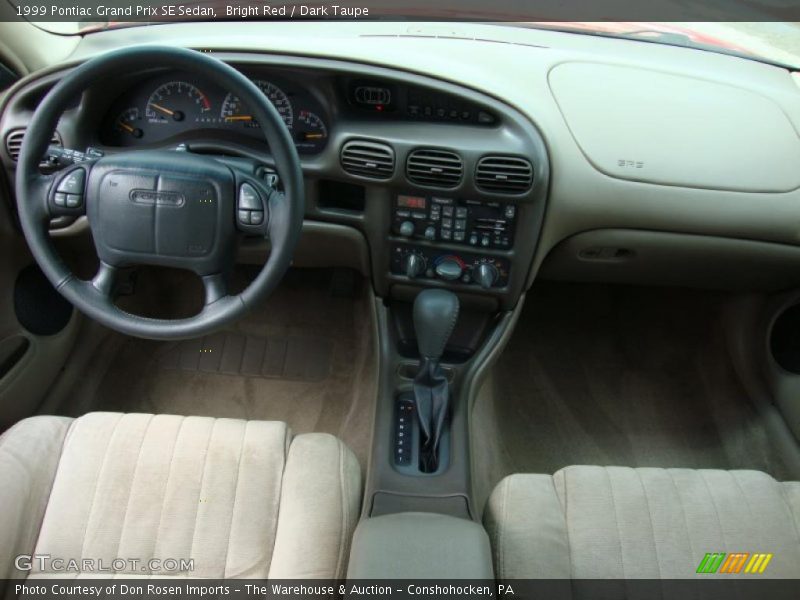 Bright Red / Dark Taupe 1999 Pontiac Grand Prix SE Sedan