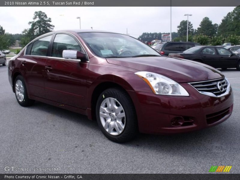 Tuscan Sun Red / Blond 2010 Nissan Altima 2.5 S