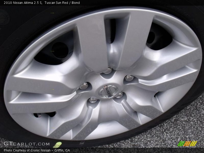 Tuscan Sun Red / Blond 2010 Nissan Altima 2.5 S