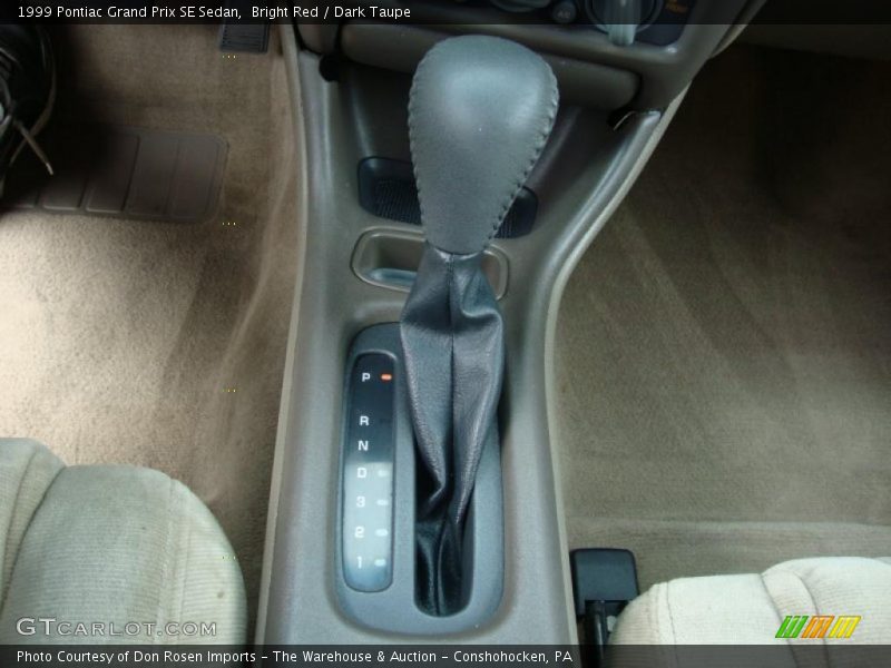 Bright Red / Dark Taupe 1999 Pontiac Grand Prix SE Sedan