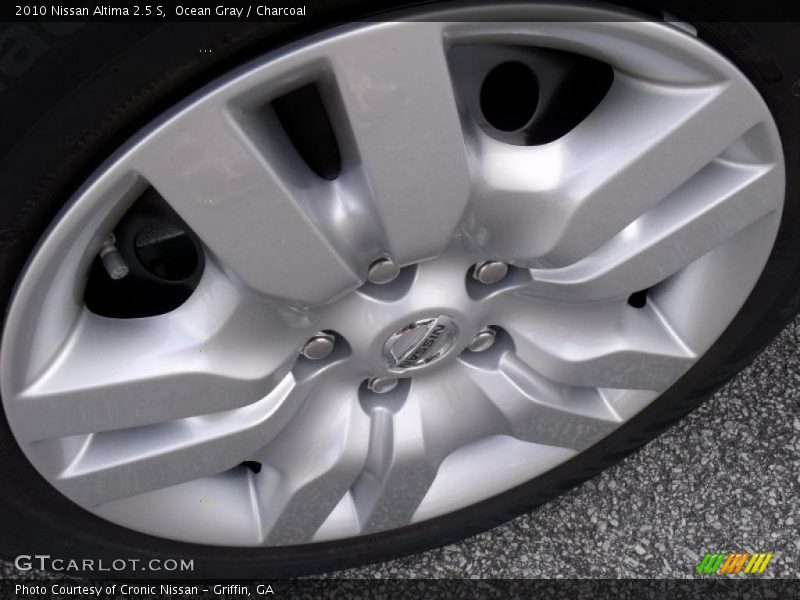Ocean Gray / Charcoal 2010 Nissan Altima 2.5 S