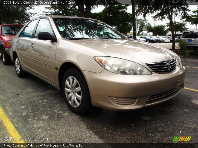 Desert Sand Mica / Gray 2005 Toyota Camry LE