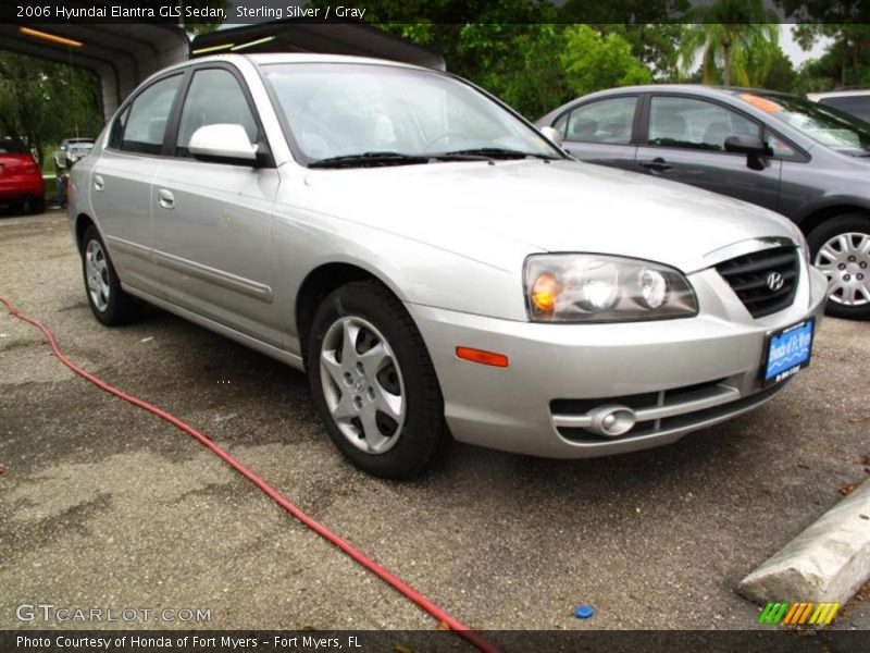 Sterling Silver / Gray 2006 Hyundai Elantra GLS Sedan