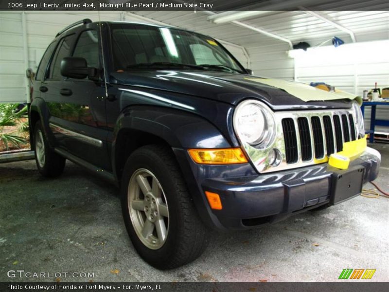 Midnight Blue Pearl / Medium Slate Gray 2006 Jeep Liberty Limited 4x4