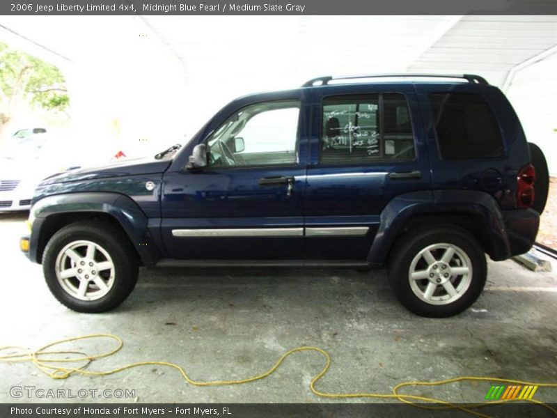 Midnight Blue Pearl / Medium Slate Gray 2006 Jeep Liberty Limited 4x4