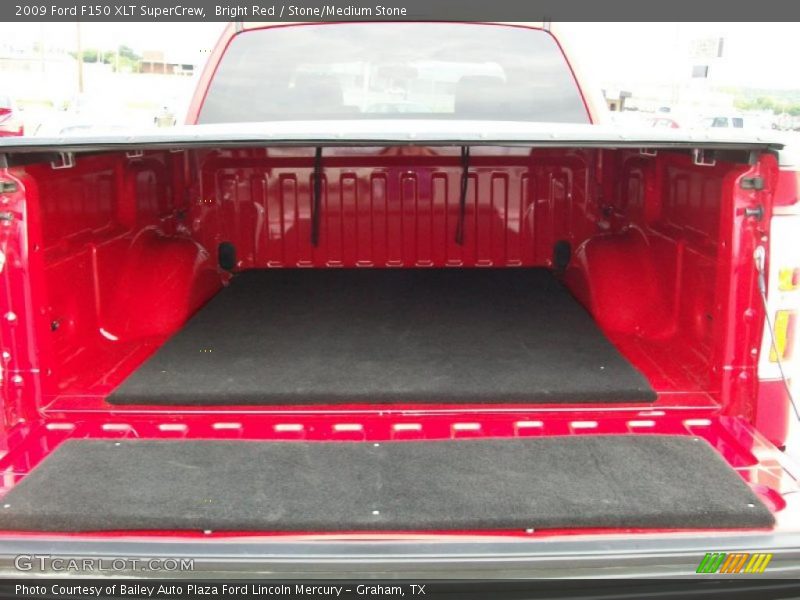Bright Red / Stone/Medium Stone 2009 Ford F150 XLT SuperCrew
