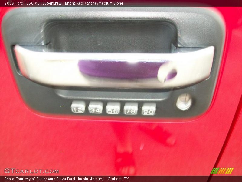 Bright Red / Stone/Medium Stone 2009 Ford F150 XLT SuperCrew