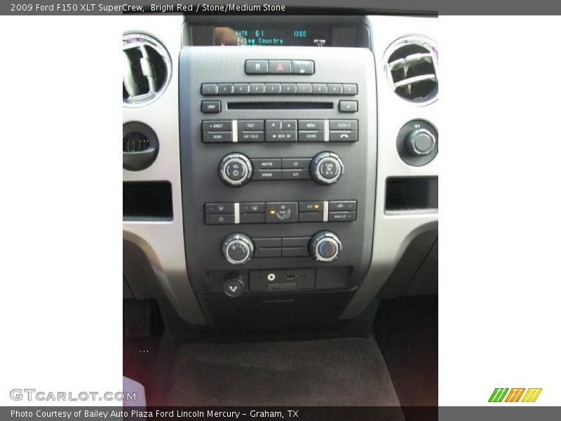 Bright Red / Stone/Medium Stone 2009 Ford F150 XLT SuperCrew