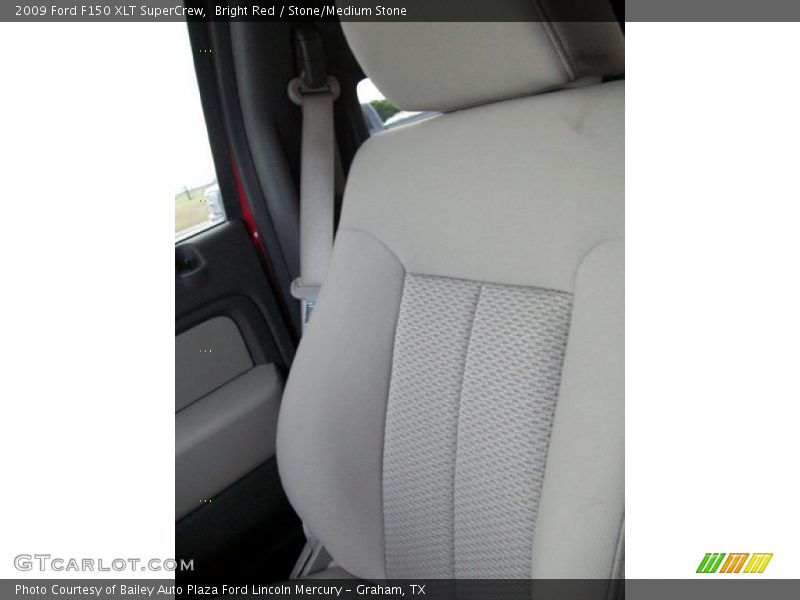 Bright Red / Stone/Medium Stone 2009 Ford F150 XLT SuperCrew