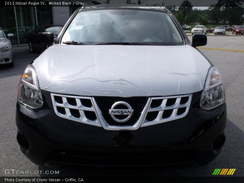 Wicked Black / Gray 2011 Nissan Rogue SV