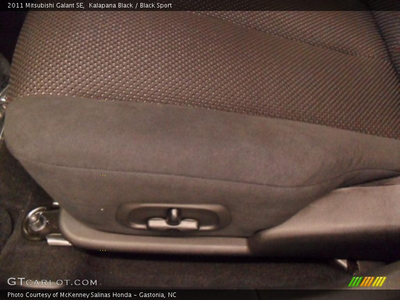 Kalapana Black / Black Sport 2011 Mitsubishi Galant SE