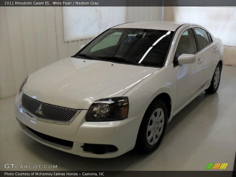 White Pearl / Medium Gray 2011 Mitsubishi Galant ES