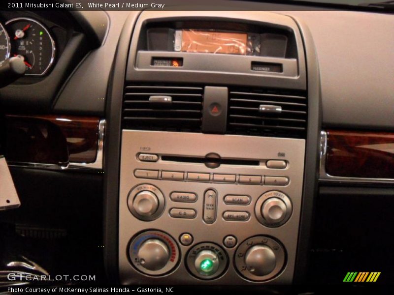 White Pearl / Medium Gray 2011 Mitsubishi Galant ES