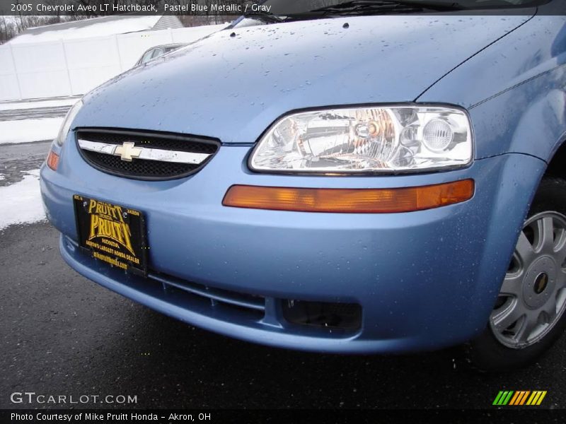 Pastel Blue Metallic / Gray 2005 Chevrolet Aveo LT Hatchback