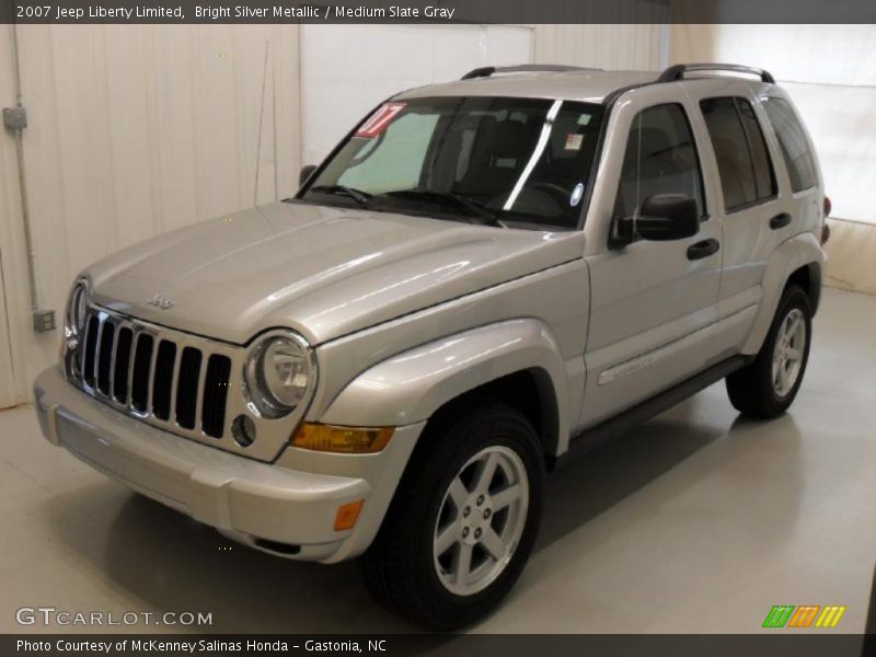 Bright Silver Metallic / Medium Slate Gray 2007 Jeep Liberty Limited