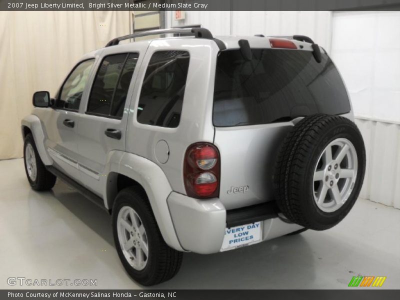 Bright Silver Metallic / Medium Slate Gray 2007 Jeep Liberty Limited