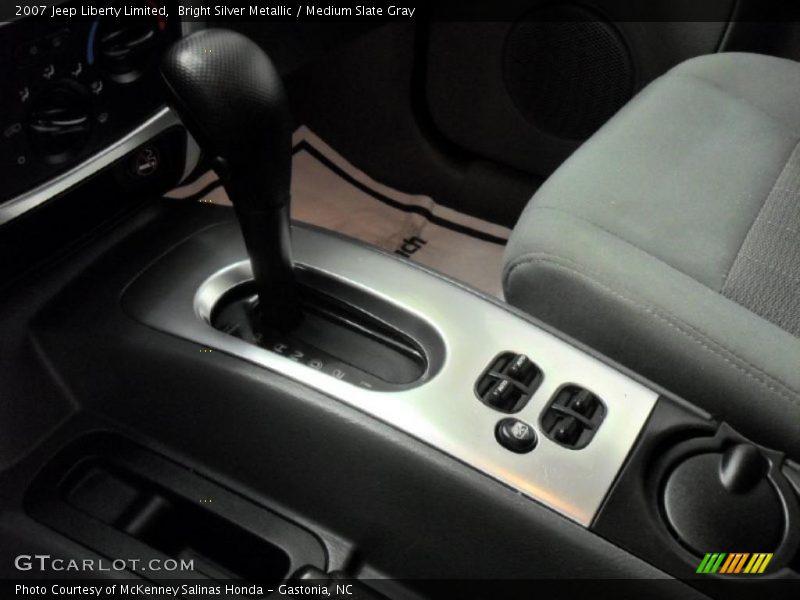 Bright Silver Metallic / Medium Slate Gray 2007 Jeep Liberty Limited