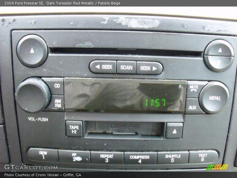Dark Toreador Red Metallic / Pebble Beige 2004 Ford Freestar SE