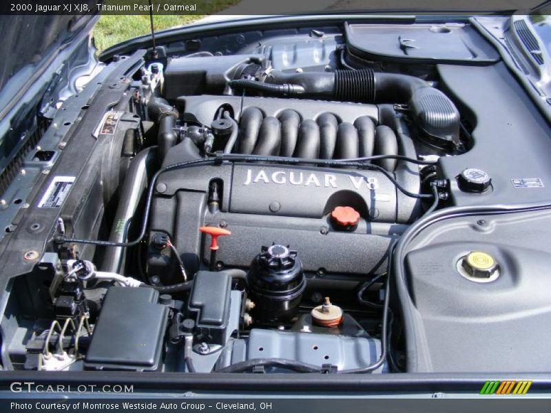 Titanium Pearl / Oatmeal 2000 Jaguar XJ XJ8