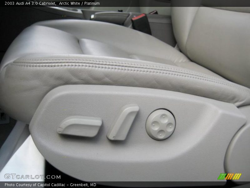 Arctic White / Platinum 2003 Audi A4 3.0 Cabriolet