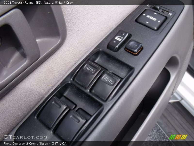 Natural White / Gray 2001 Toyota 4Runner SR5