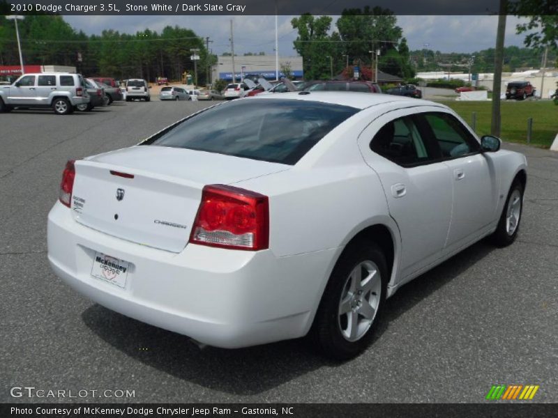 Stone White / Dark Slate Gray 2010 Dodge Charger 3.5L