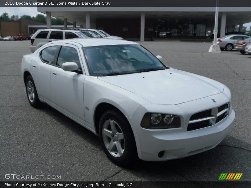 Stone White / Dark Slate Gray 2010 Dodge Charger 3.5L
